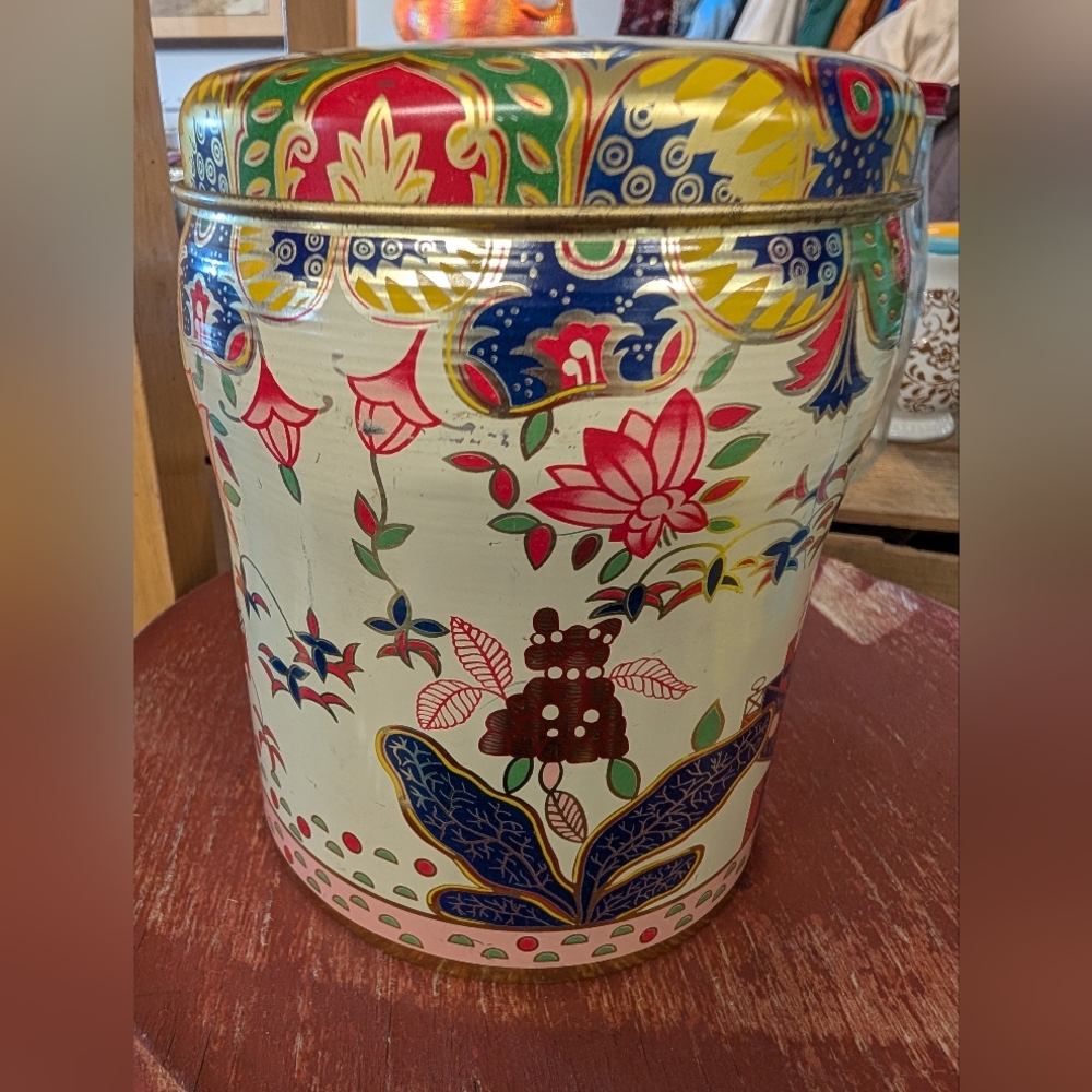 Vintage Floral Asian Multicolor Decorative Tin.
